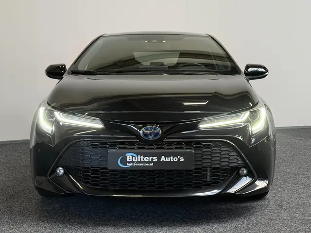 Toyota Corolla 1.8 Hybrid TeamD 2022 Hybride Benzine 34