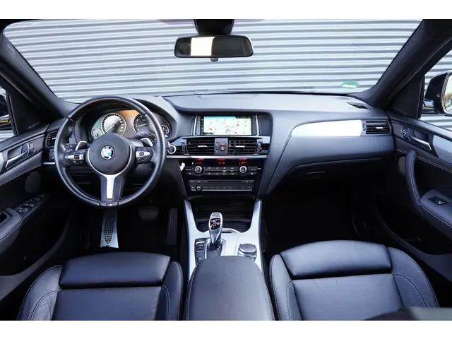 BMW X4 M40i High Executive 2018 Benzine 5