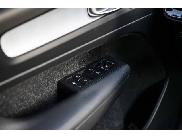 Volvo XC40 1.5 T2 Momentum 2020 Benzine 21