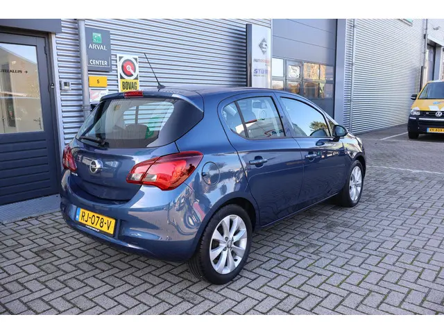 Opel Corsa 1.4 Edition 2017 Benzine 10