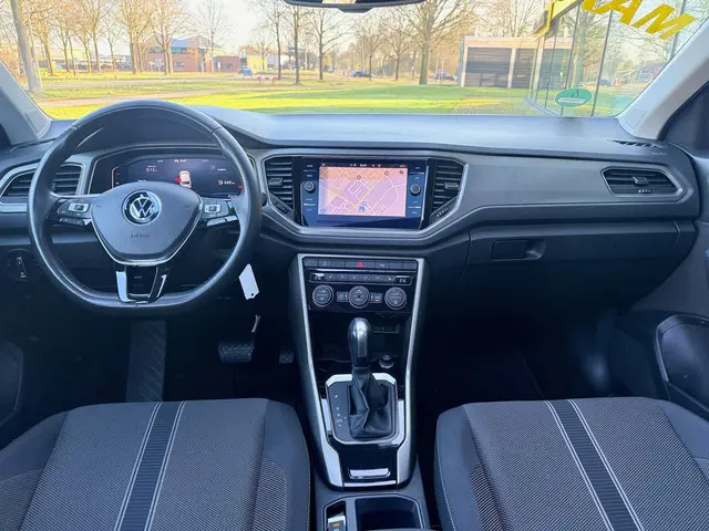 Volkswagen T-Roc 1.5 TSI Style Business 2021 Benzine 11