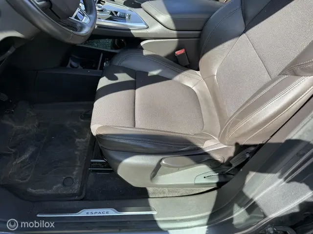Renault Espace 1.6 dCi Initiale Paris 5p. 2016 Diesel 11
