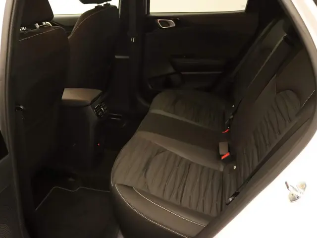 Kia XCeed 1.0 T-GDi GT-Line First Edition 2023 Benzine 31