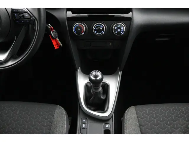 Toyota Yaris Cross 1.5 VVT-I Benzine 2023 Benzine 26