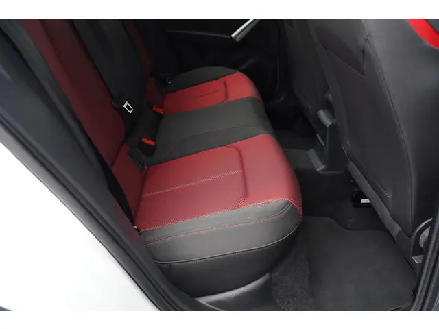 Audi Q2 35 TFSI epic 2020 Benzine 49