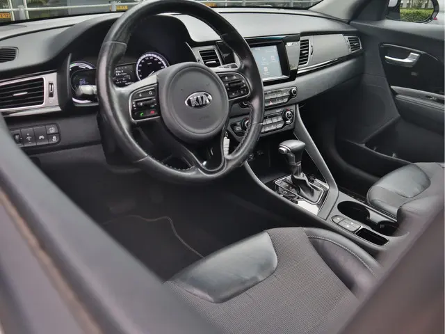 Kia Niro 1.6 GDi Hybrid Edition 2018 Hybride Benzine 24