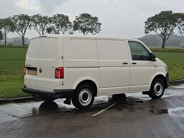 Volkswagen Transporter 2.0 TDI 2016 Diesel 3