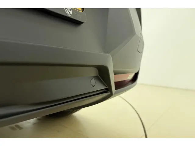 Peugeot 3008 1.2 Hybrid 145 GT 2025 Hybride Benzine 7