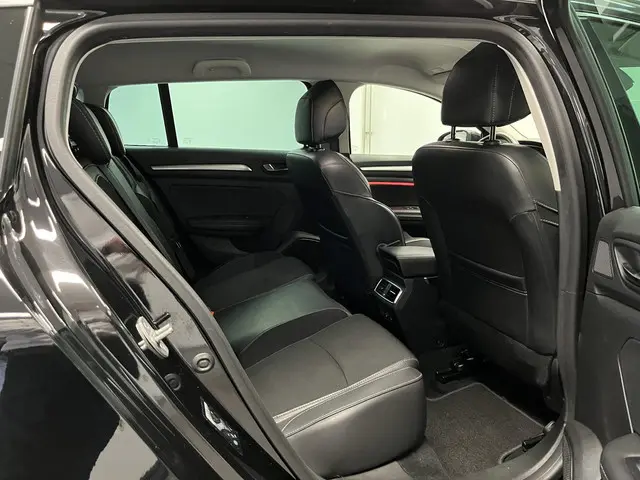 Renault Mégane Estate 1.3 TCe 140 Techno 2023 Benzine 14