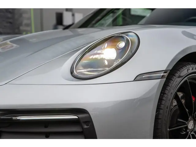 Porsche 911 3.0 Carrera 4S 2021 Benzine 54