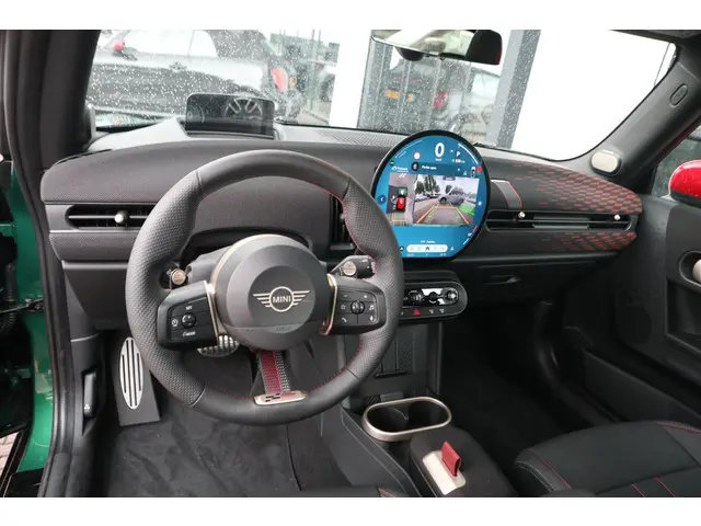 MINI 3-Deurs John Cooper Works 2025 Benzine 6