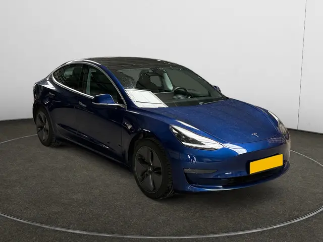 Tesla Model 3 Long Range AWD 75 kWh 2019 Elektrisch 4