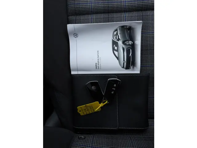 Volkswagen Golf GTE 1.5 eHybrid 2025 Hybride Benzine 18