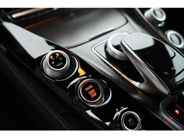 Mercedes-Benz AMG GT 4.0 R 2017 Benzine 65