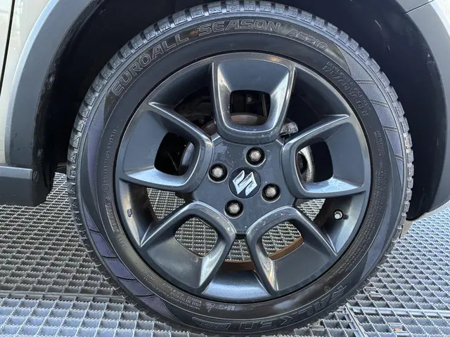 Suzuki Ignis 1.2 Select 2022 Benzine 29