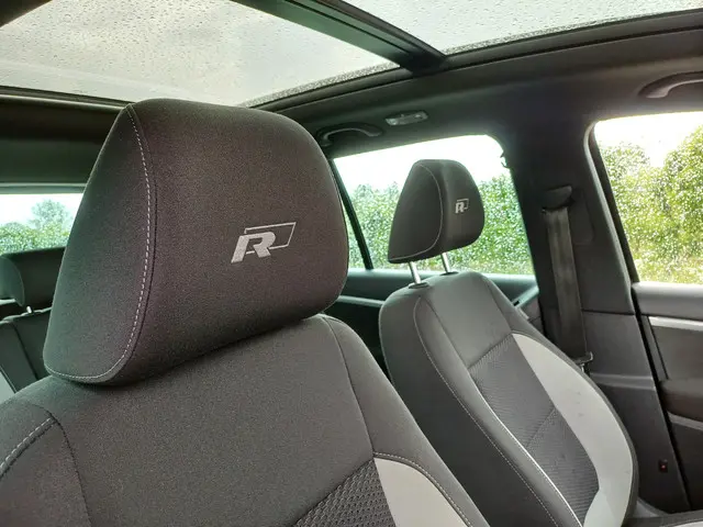 Volkswagen Tiguan 1.4 TSI R-Line Edition 2016 Benzine 38