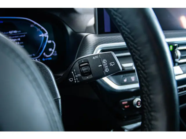 BMW X3 xDrive30e High Executive 2022 Hybride Benzine 37