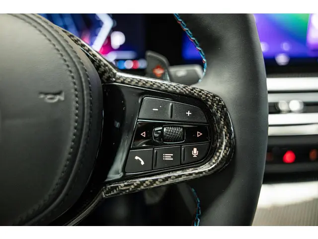 BMW 3 Serie M340i xDrive 2024 Benzine 32