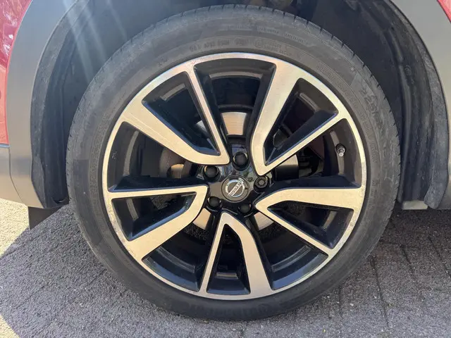 Nissan QASHQAI 1.2 Tekna+Panodak Trekhaak 2015 Benzine 10