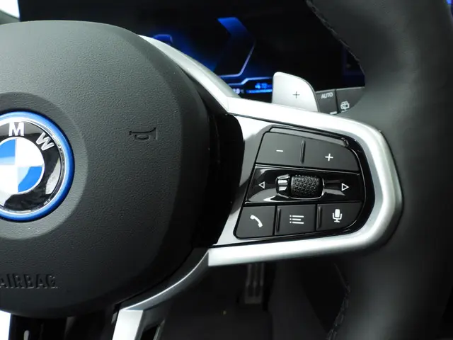 BMW 3 Serie Touring 330e 2025 Hybride Benzine 17