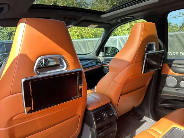 BMW X5 M 4.4 | V8 | LEDER | AUT | NAVI | H-UP | 2016 Benzine 19