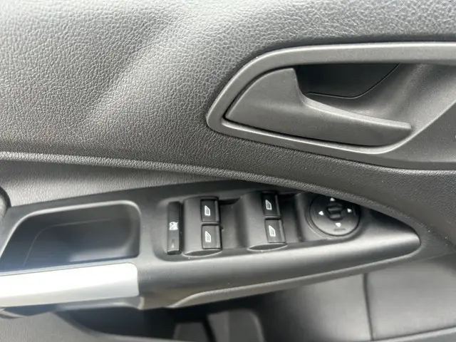 Ford Tourneo Connect Compact 1.0 Trend 2016 Benzine 9