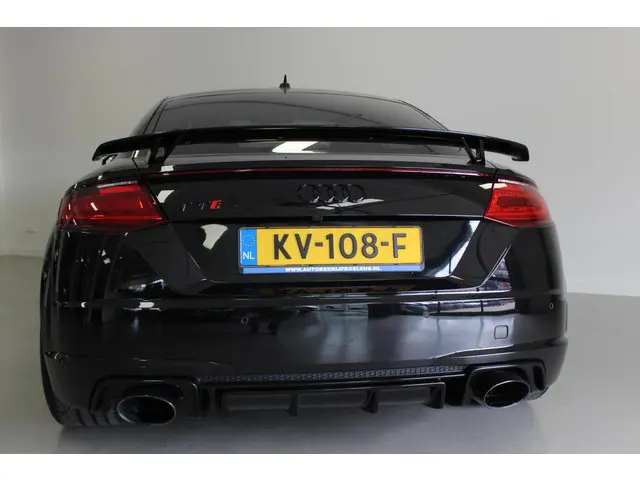 Audi TT 2.5 TFSI TT RS quattro 2016 Benzine 6