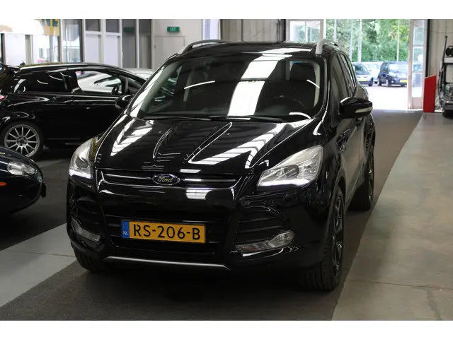 Ford Kuga 1.6 Titanium 2013 Benzine 5