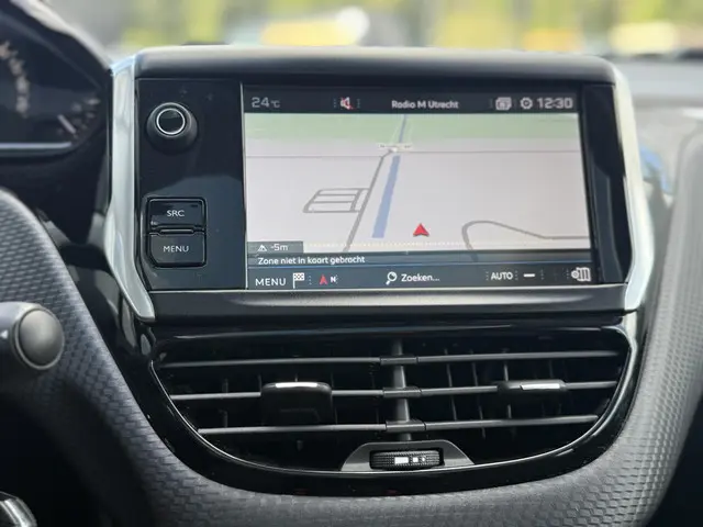 Peugeot 2008 1.2 PureTech Allure 2018 Benzine 13