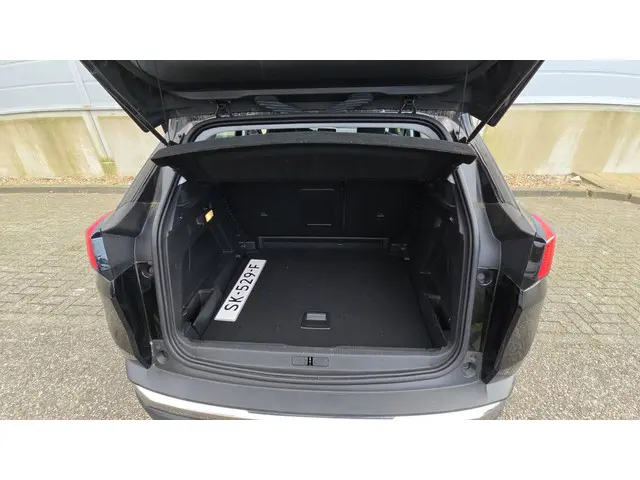 Peugeot 3008 1.2 PureTech Active 2018 Benzine 28