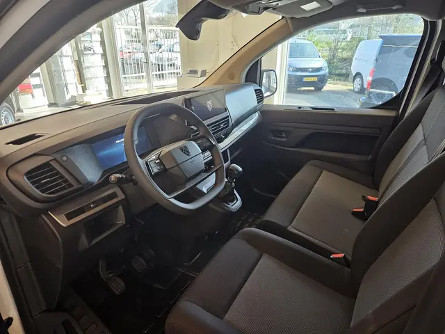 Peugeot Expert 2.0 BlueHDi 145 L2 2024 Diesel 2