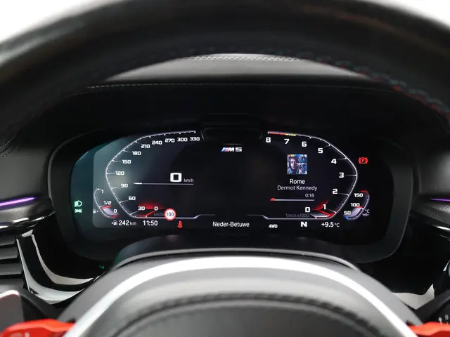 BMW M5 COMPETITION 740 PK FACELIFT MODEL 2020 Benzine 97