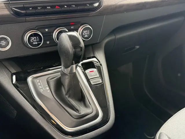 Renault Kangoo 1.3 TCe 130 Techno 2023 Benzine 23