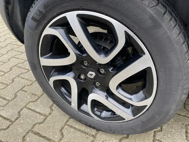 Renault Captur 0.9 TCe Dynamique 2015 Benzine 8