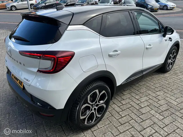 Mitsubishi ASX 1.6 PHEV AT Instyle 2024 Hybride Benzine 4