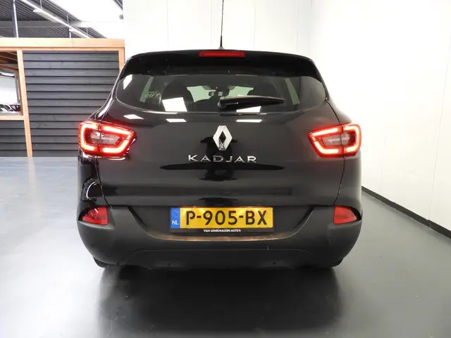 Renault Kadjar 1.2 TCe Aut. Limited 2018 Benzine 31