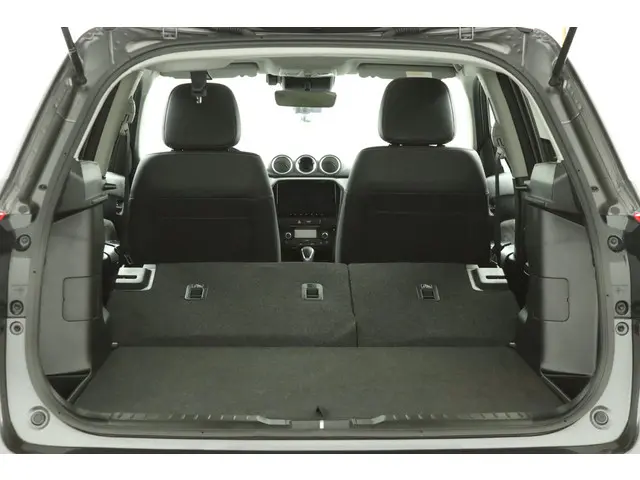 Suzuki Vitara 1.5 Hybrid Style 2025 Hybride Benzine 25