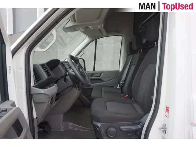 MAN TGE 3.180 2023 Diesel 9