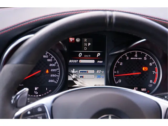 Mercedes-Benz GLC AMG GLC 43 4MATIC Night 2018 Benzine 38