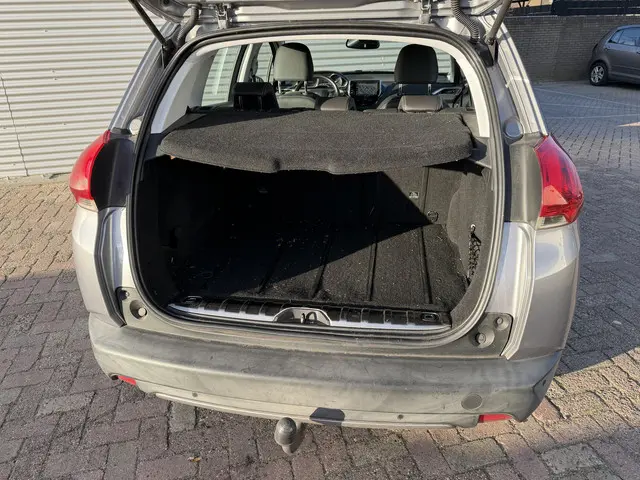 Peugeot 2008 1.6 VTi Allure 2015 Benzine 14