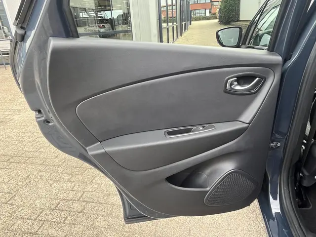 Renault Captur 1.3 TCe Intens 2019 Benzine 19