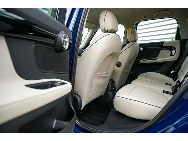 MINI Countryman Mini 2.0 Cooper D Chili 2018 Diesel 10