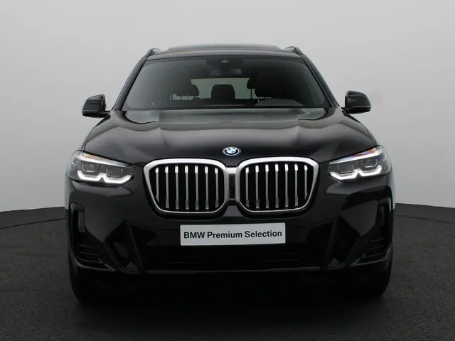 BMW X3 xDrive30e 2023 Hybride Benzine 3