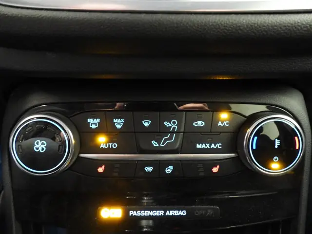 Ford Puma 1.0 EcoBoost Titanium X 2022 Benzine 6