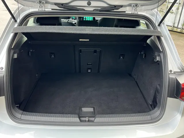 Volkswagen Golf 1.5 TSI Style GT 2021 Benzine 27