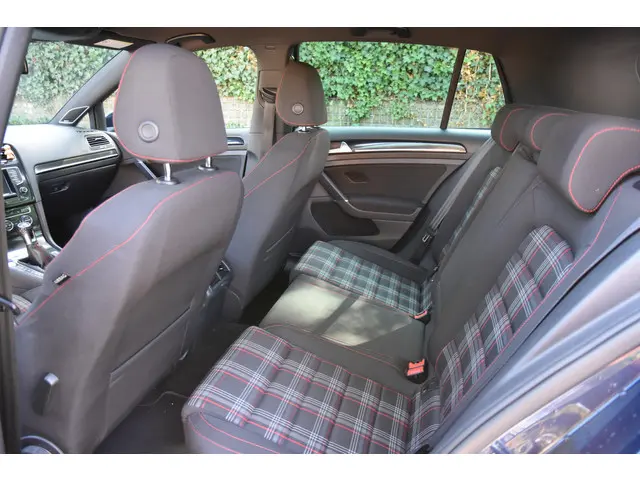 Volkswagen Golf 2.0 TSI GTI Performance 2013 Benzine 8
