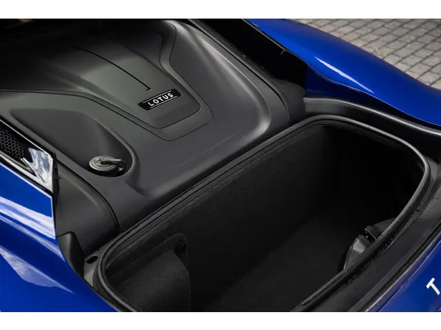 Lotus Emira Turbo SE 2025 Benzine 17