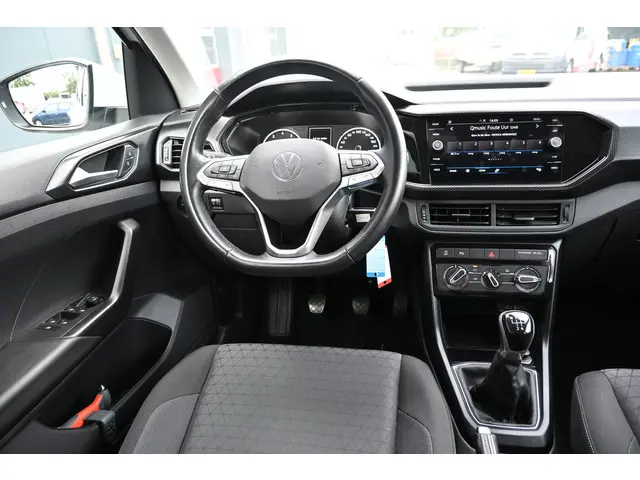 Volkswagen T-Cross 1.0 TSI Life 2022 Benzine 26