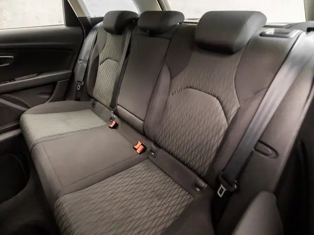 SEAT Leon 1.2 TSI Sport 2015 Benzine 14