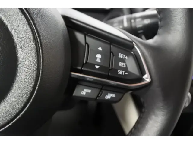 Mazda 2 1.5 90pk Automaat Signature 2020 Benzine 10